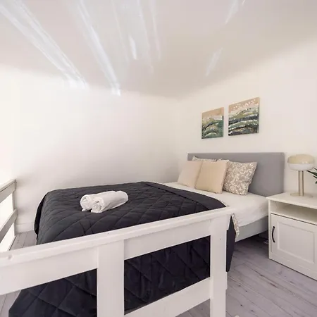 Cozy & Dream Next To The Famous Synagogue Appartement
