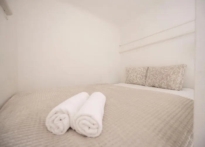 Cozy & Dream Next To The Famous Synagogue アパート *
